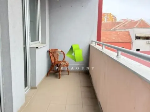 Rent, four bedroom apartment, 115m², Medijana, Niš - image 19