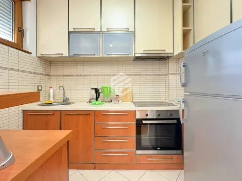 Izdavanje, jednosoban stan, 40m², Preko Morače, Podgorica - image 2