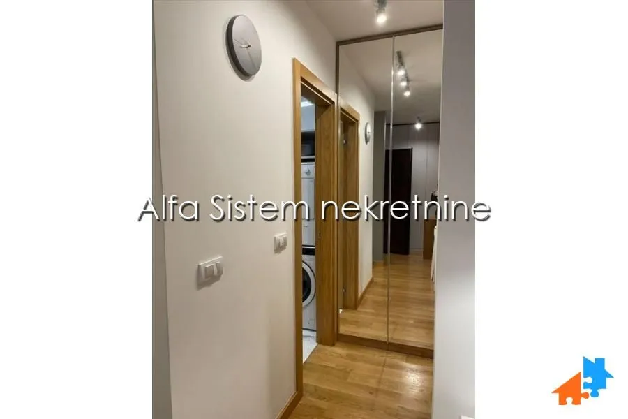 Rent, two bedroom apartment, 39m², Vračar Sve Podlokacije, Beograd
