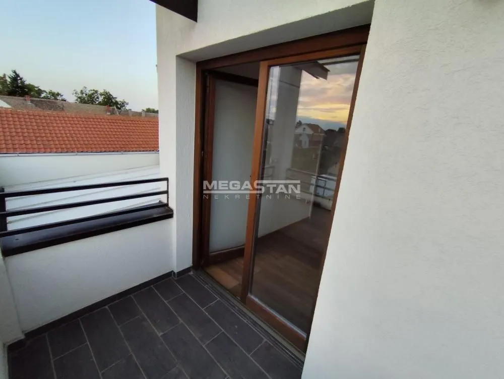Sale, four bedroom apartment, 86m², Borča 1, Borča Sve Podlokacije