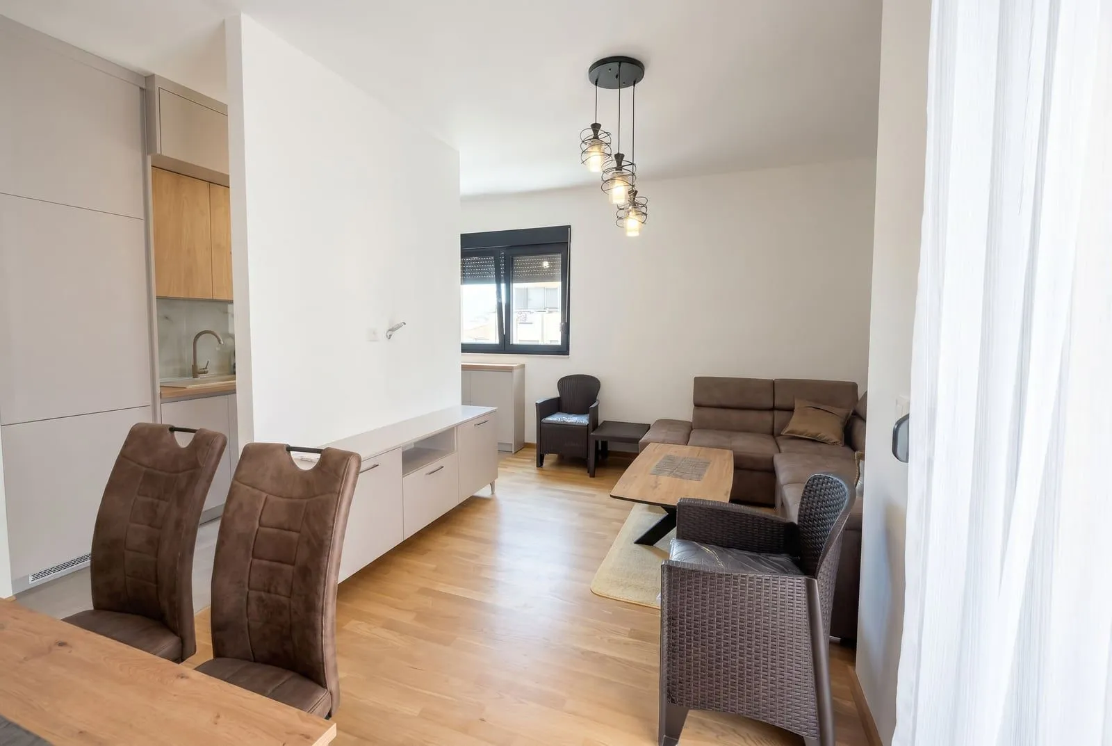 Prodaja, dvosoban stan, 52m², Budva, Crna Gora