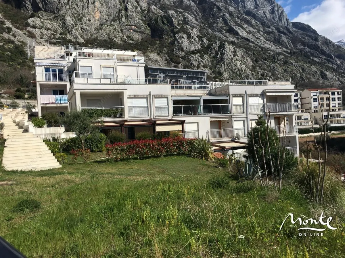 Prodaja, plac, 3060m², Dobrota, Kotor