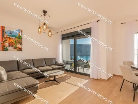Rent, two bedroom apartment, 61m², Kumbor, Herceg Novi - image 8