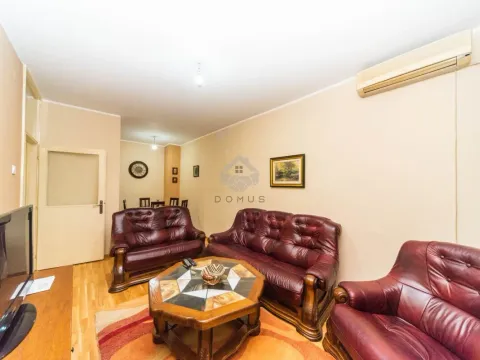 Rent, two bedroom apartment, 60m², Autobuska stanica, Podgorica - image 2