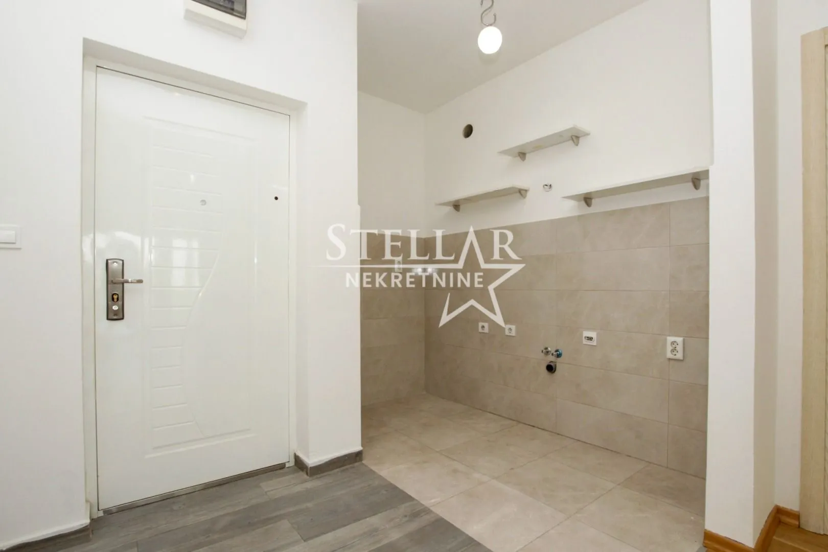 Rent, one bedroom apartment, 42m², Tuški Put, Podgorica