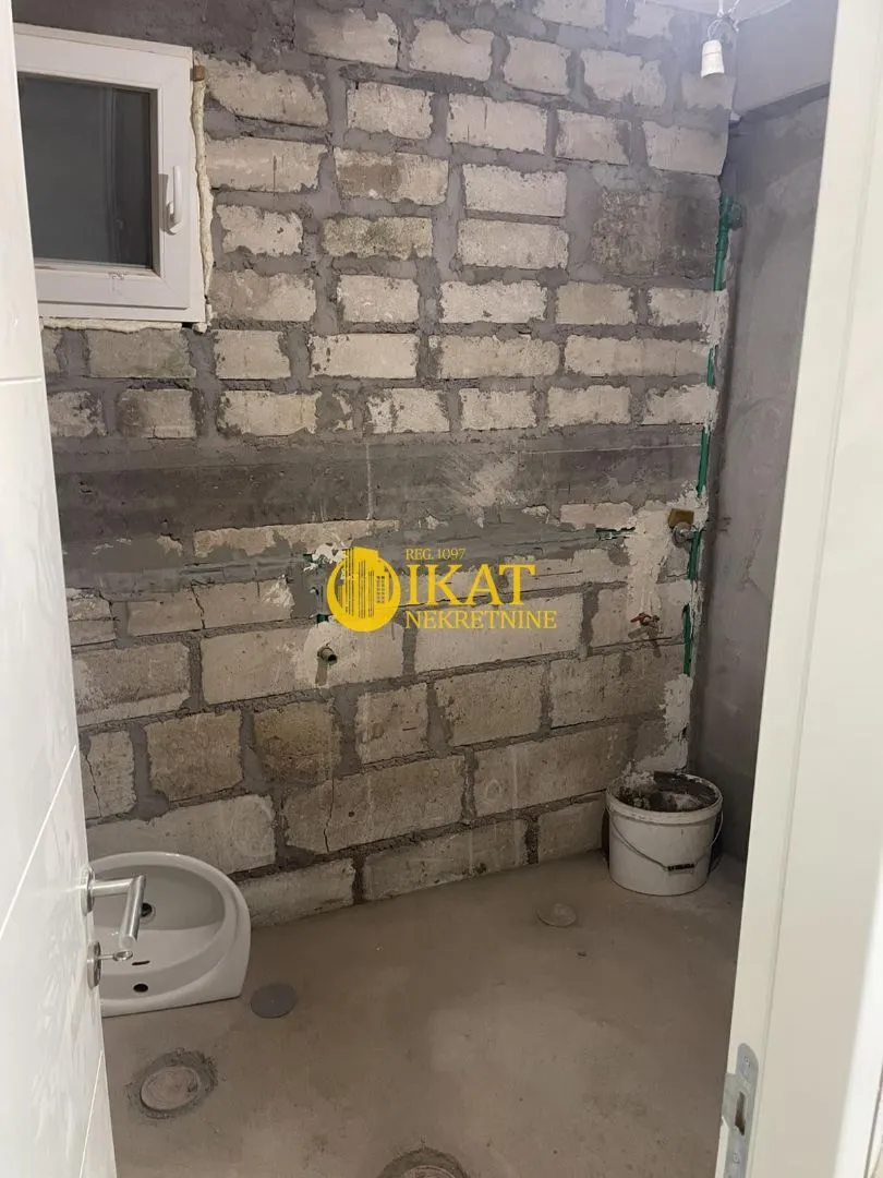 Rent, office space, 82m², Trošarina, Voždovac Sve Podlokacije