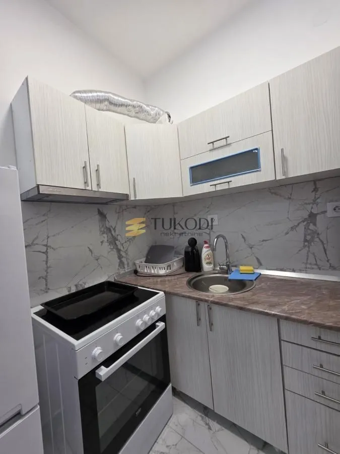 Izdavanje, jednosoban stan, 41m², Avijatičarsko naselje, Novi Sad Sve Podlokacije
