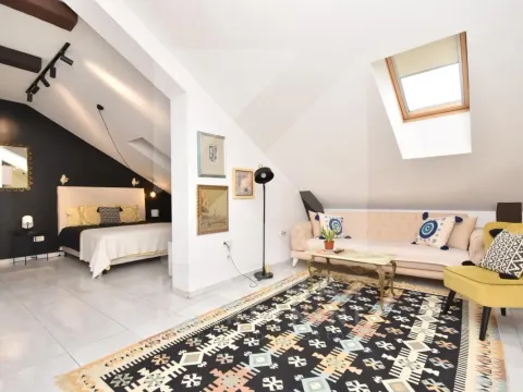 Izdavanje, jednosoban stan, 45m², Ljubović, Podgorica - image 1