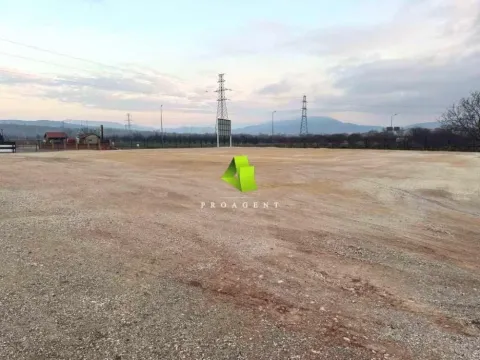 Zemljište in Pantelej