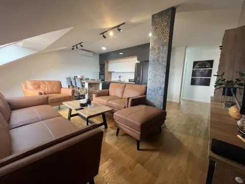 Stan in Bulevar patrijarha Pavla