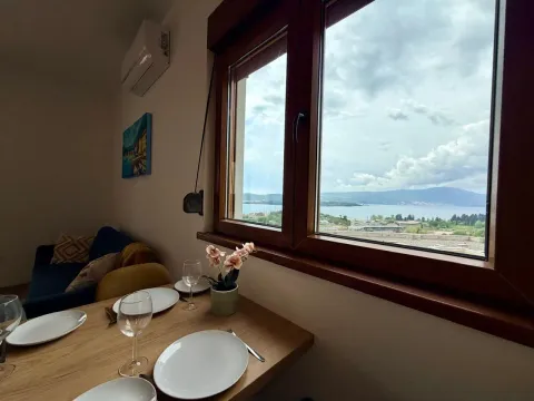 Rent, two bedroom apartment, 63m², Kava, Tivat - image 7