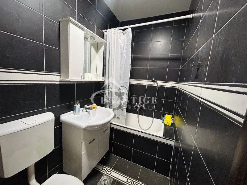 Izdavanje, dvosoban stan, 78m², Momišići, Podgorica