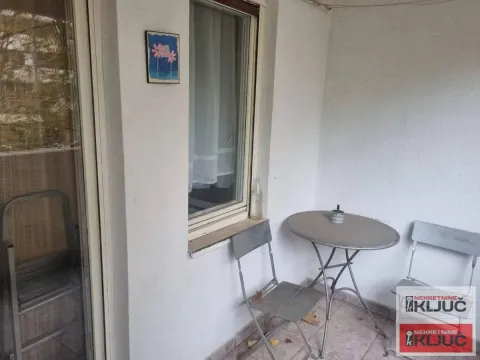 Sale, two bedroom apartment, 56m², Sajmište, Novi Sad - image 12