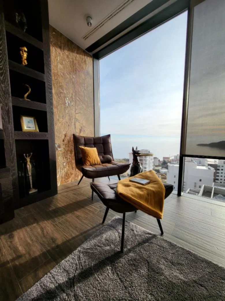 Prodaja, trosoban stan, 272m², Ivanovići, Budva