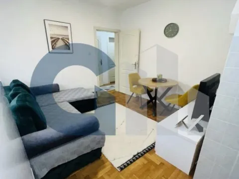 Prodaja, jednosoban stan, 30m², Uciteljsko Naselje, Zvezdara Sve Podlokacije - image 2