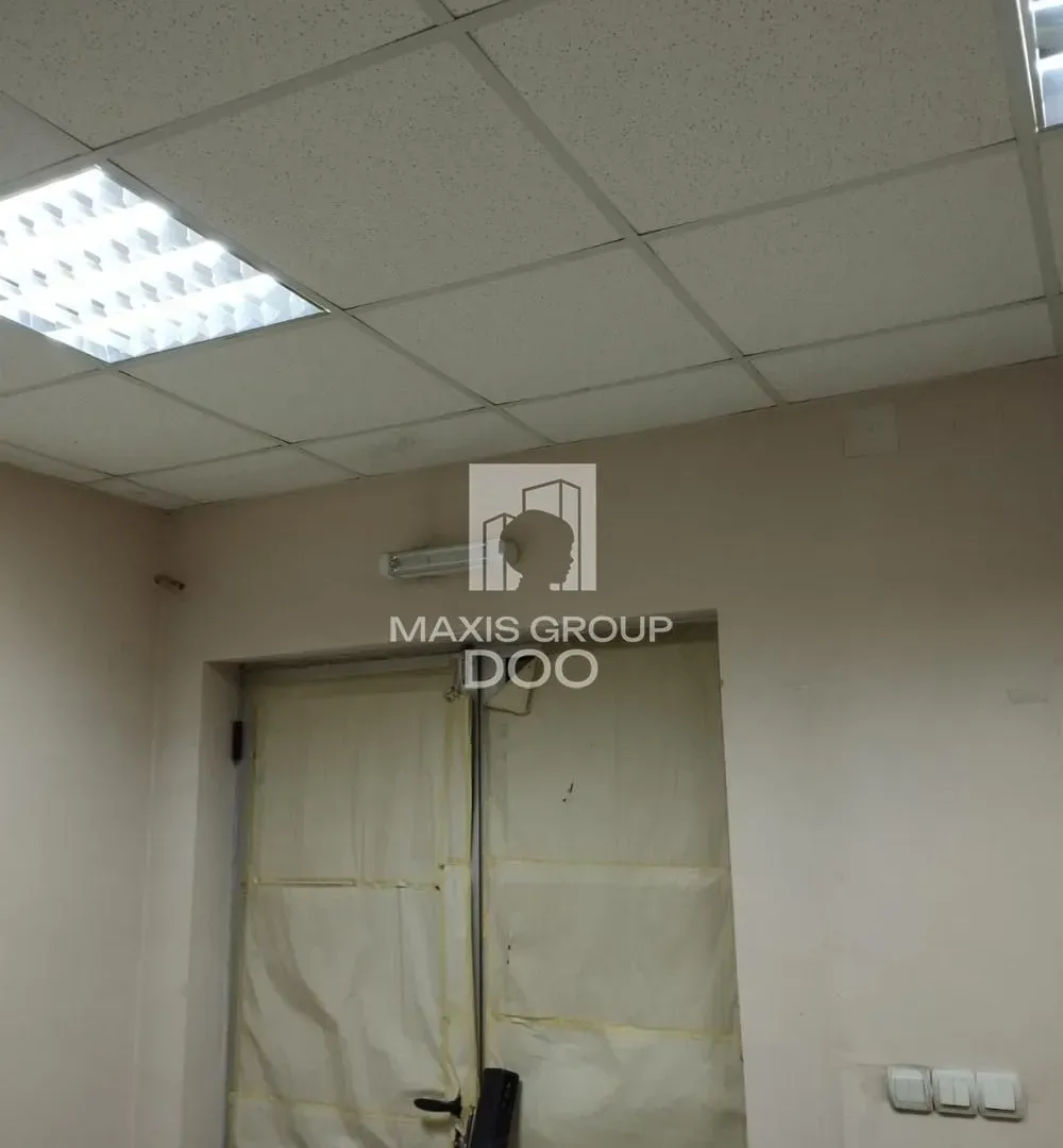 Prodaja, poslovni prostor, 26m², Centar, Kragujevac