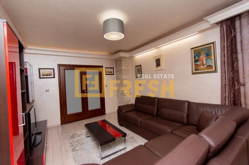 Izdavanje, trosoban stan, 90m², Ljubović, Podgorica