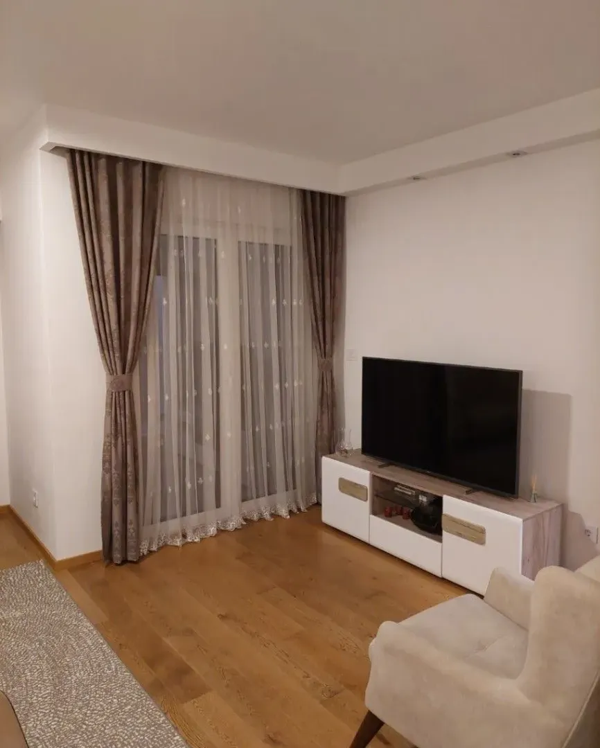 Izdavanje, jednosoban stan, 550m², Zabjelo, Podgorica