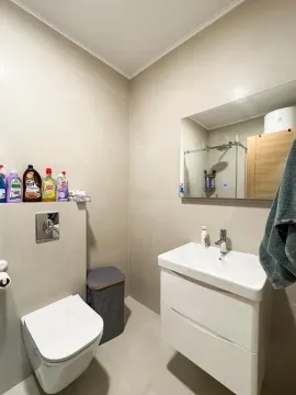 Izdavanje, dvosoban stan, 69m², City Kvart, Podgorica - image 4