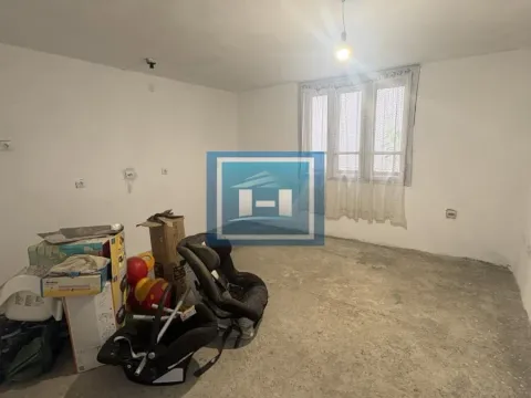Prodaja, kuća, 157m², Ribarski put, Jagodina - image 15