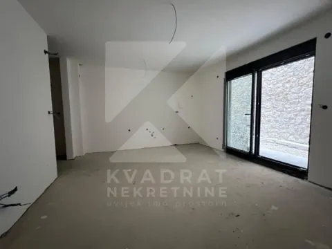 Rent, one bedroom apartment, 51m², Gorica C, Podgorica - image 11