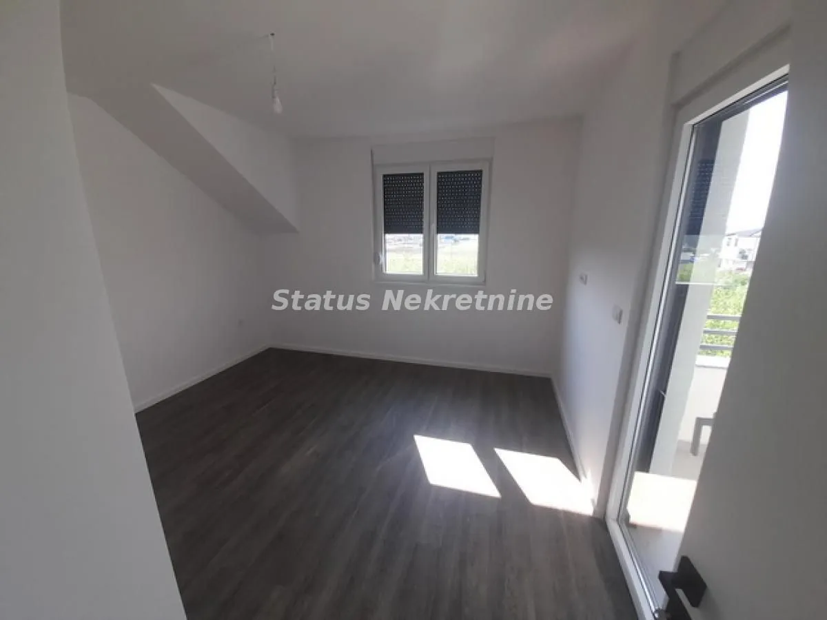 Prodaja, trosoban stan, 80m², Adice, Novi Sad Sve Podlokacije