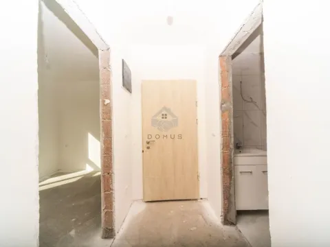 Prodaja, jednosoban stan, 32m², Podgorica, Crna Gora - image 11