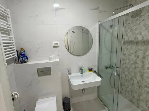 Rent, one bedroom apartment, 50m², Central Point, Podgorica - image 1