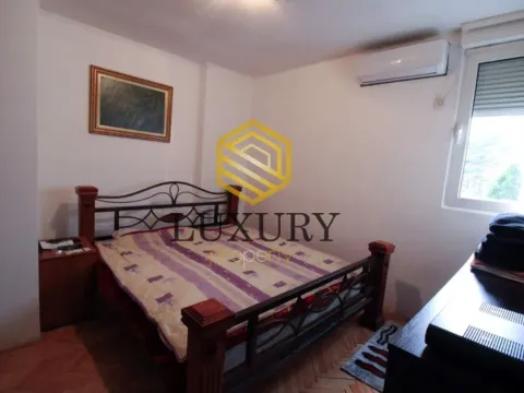 Prodaja, dvosoban stan, 82m², Blok 5, Podgorica - image 8