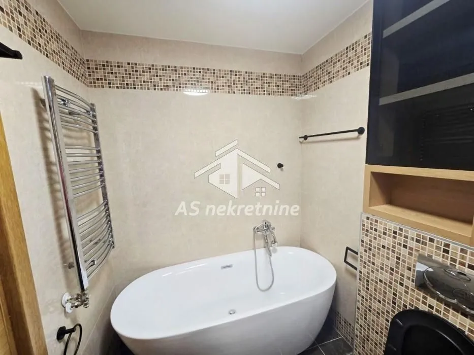 Rent, apartment, 240m², Savski Venac, Beograd