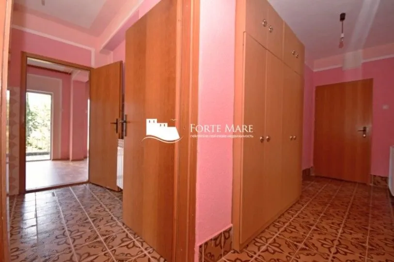 Prodaja, dvosoban stan, 79m², Đenovići, Herceg Novi