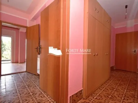 Sale, two bedroom apartment, 79m², Đenovići, Herceg Novi - image 11