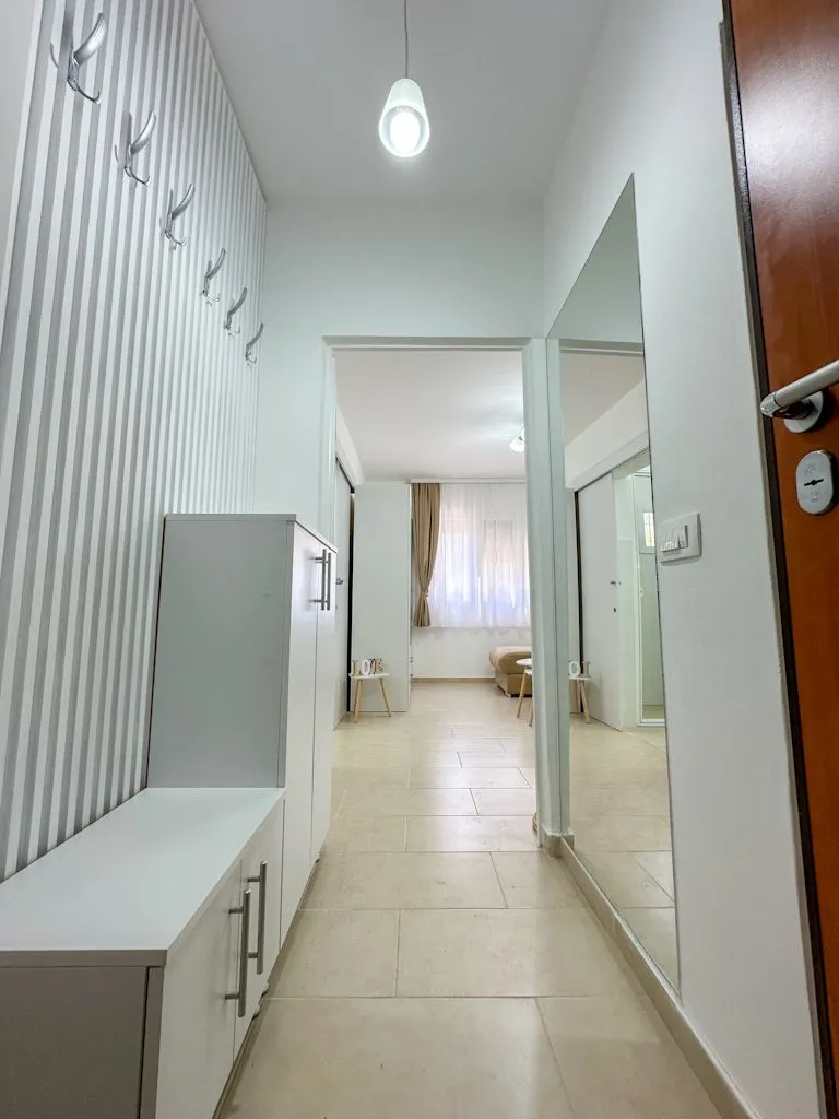 Prodaja, jednosoban stan, 24m², Autobuska stanica, Podgorica