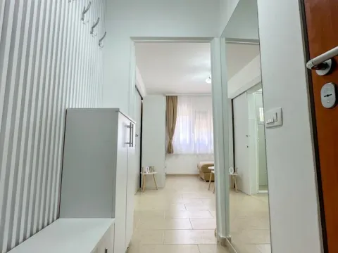 Prodaja, jednosoban stan, 24m², Autobuska stanica, Podgorica - image 10