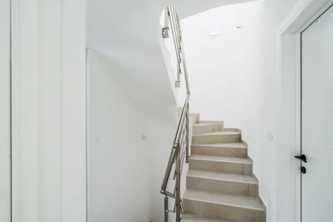 Sale, house, 114m², Blizikuće, Budva - image 5