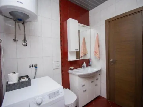 Rent, one bedroom apartment, 57m², Preko Morače, Podgorica - image 6