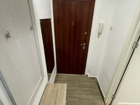 Rent, one bedroom apartment, 38m², Sajmište, Novi Sad - image 7