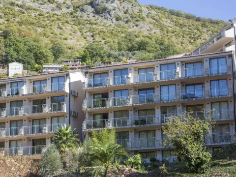 Prodaja, jednosoban stan, 47m², Pržno, Budva - image 3