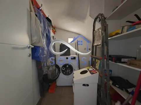 Izdavanje, četvorosoban stan, 147m², Centar, Novi Sad - image 15