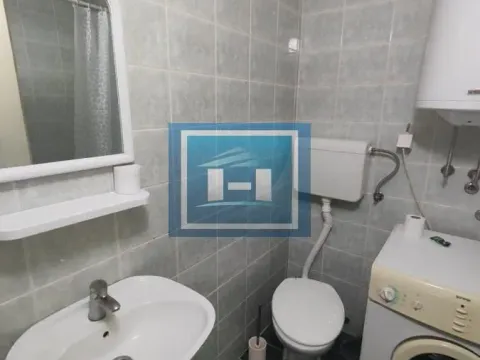 Izdavanje, garsonjera, 30m², Centar, Jagodina - image 17