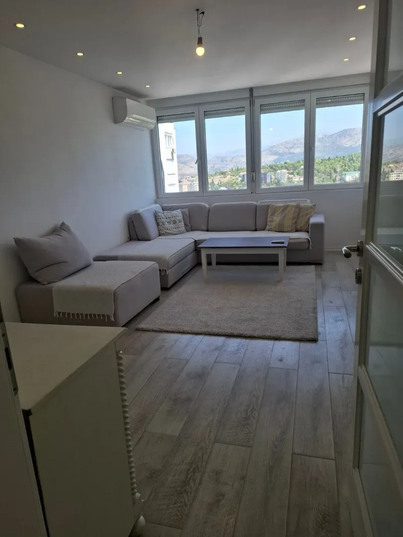 Rent, two bedroom apartment, 80m², Preko Morače, Podgorica