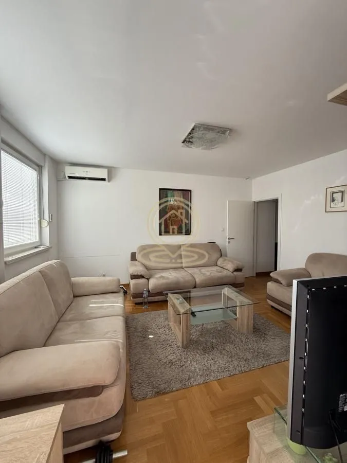 Prodaja, trosoban stan, 85m², Novi Beograd Sve Podlokacije, Beograd