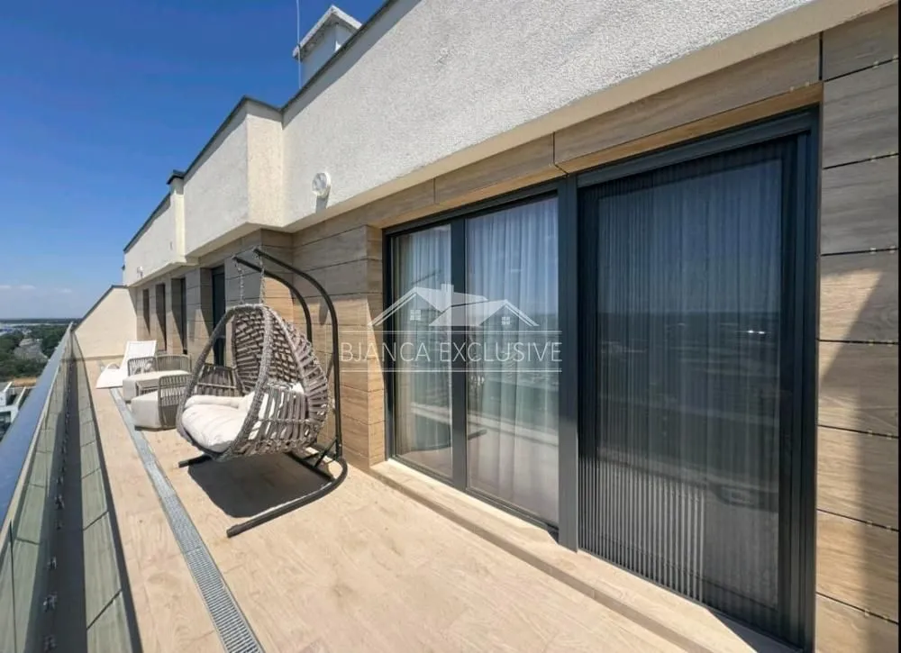 Sale, four bedroom apartment, 141m², Novi Beograd Blok 65, Novi Beograd Sve Podlokacije