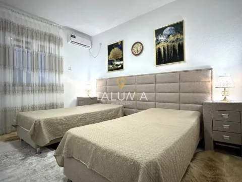 Rent, two bedroom apartment, 104m², Tološi, Podgorica - image 5