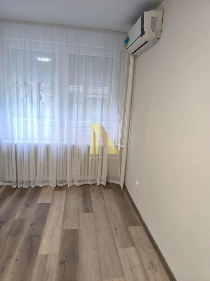 Rent, office space, 61m², Centar, Subotica
