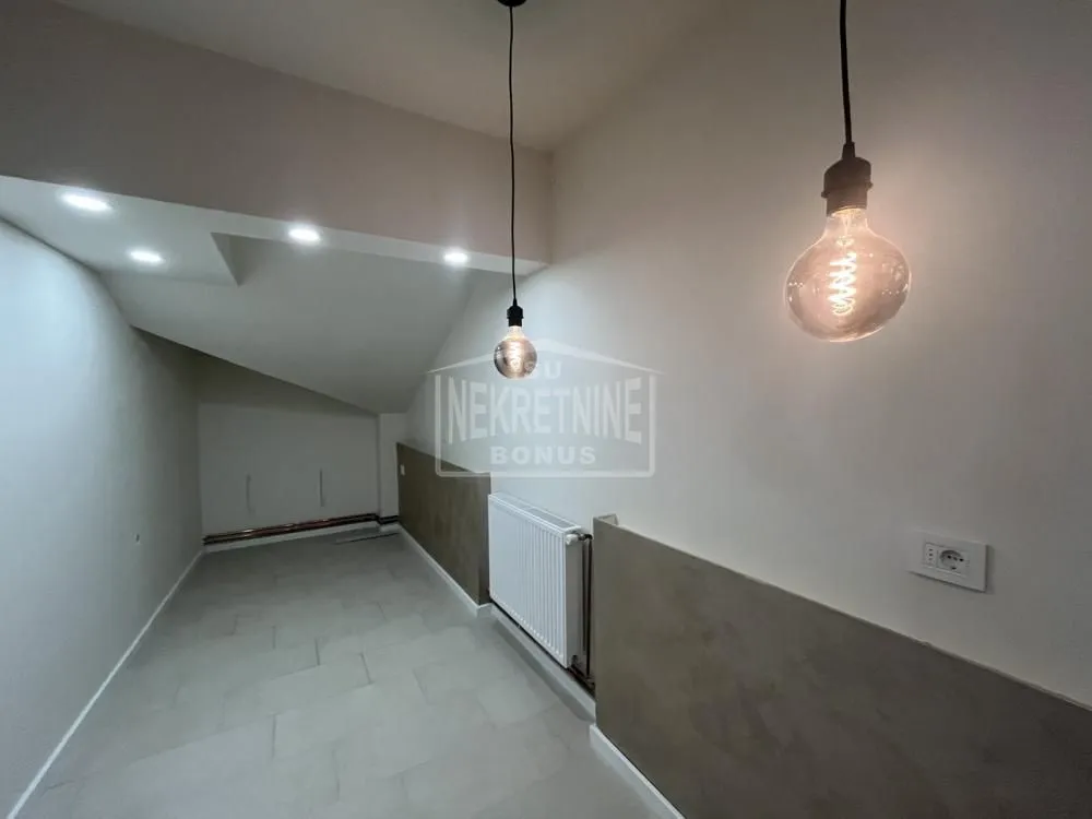 Prodaja, stan, 195m², Prozivka, Subotica
