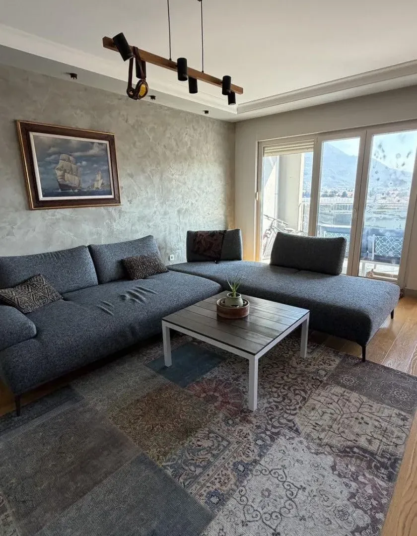 Sale, three bedroom apartment, 115m², Centar, Bar