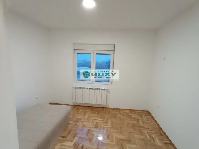 Sale, three bedroom apartment, 67m², Altina, Beograd