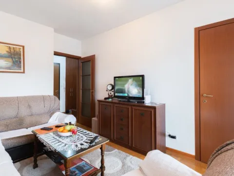 Prodaja, dvosoban stan, 53m², City Kvart, Podgorica - image 3