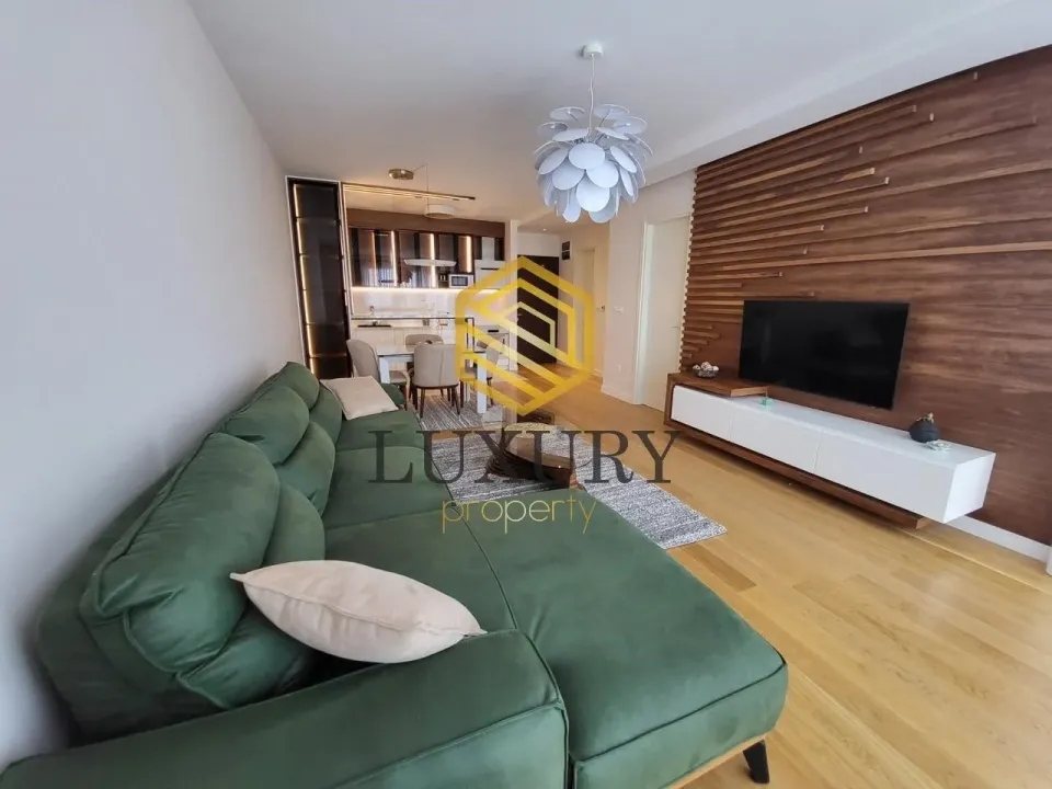 Izdavanje, jednosoban stan, 57m², Kod Capital Plaze, Podgorica